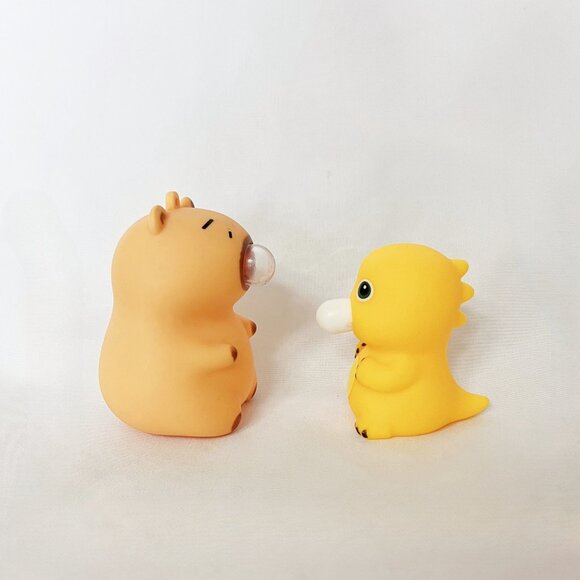 2 pcs Fidget toys Stress - relieving Small Toys: Capibara and Nailong - Picture 7 of 8